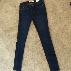 Dark wash super skinny Hollister Jeans